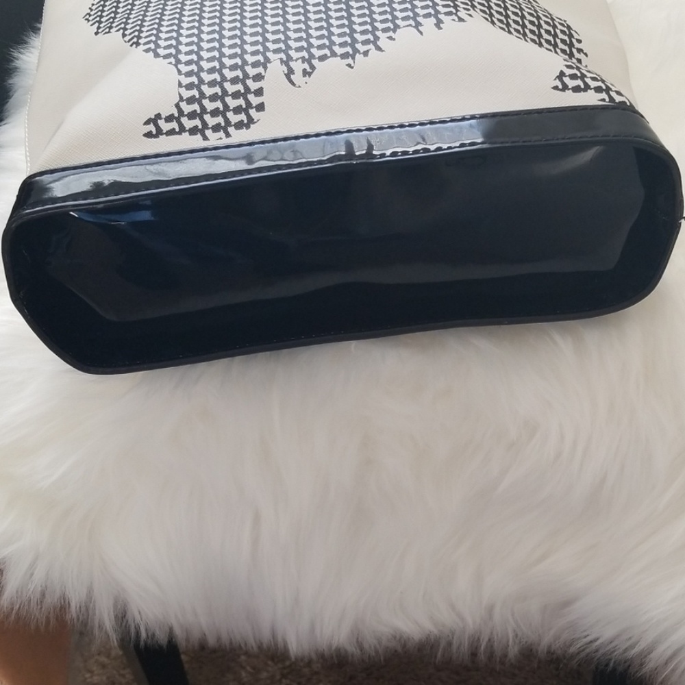 Women's LuLu Guinness purse - Picture 3 of 8